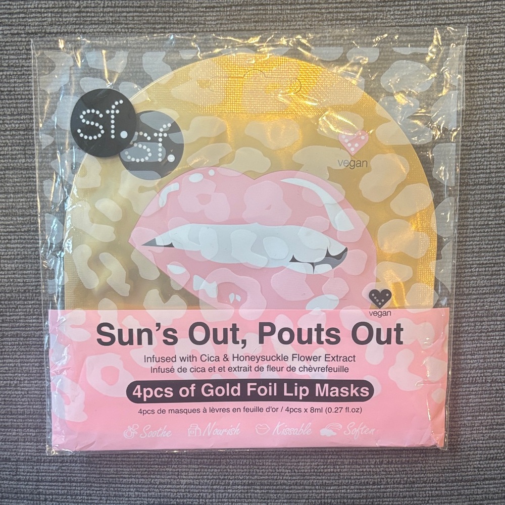 Sun's Out, Pouts Out Gold Foil Lip Masks - Set of 4